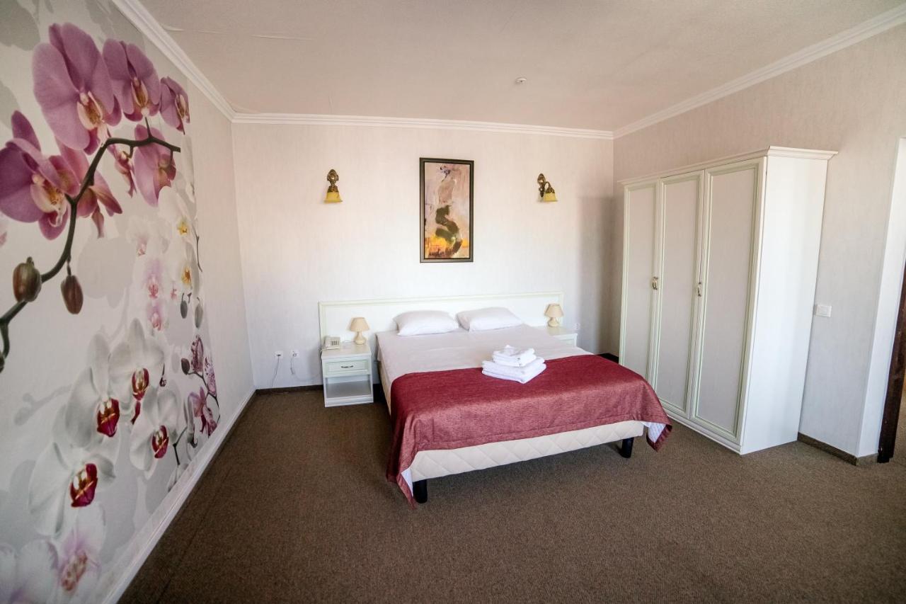 Hotel Solomiya Truskavets Luaran gambar