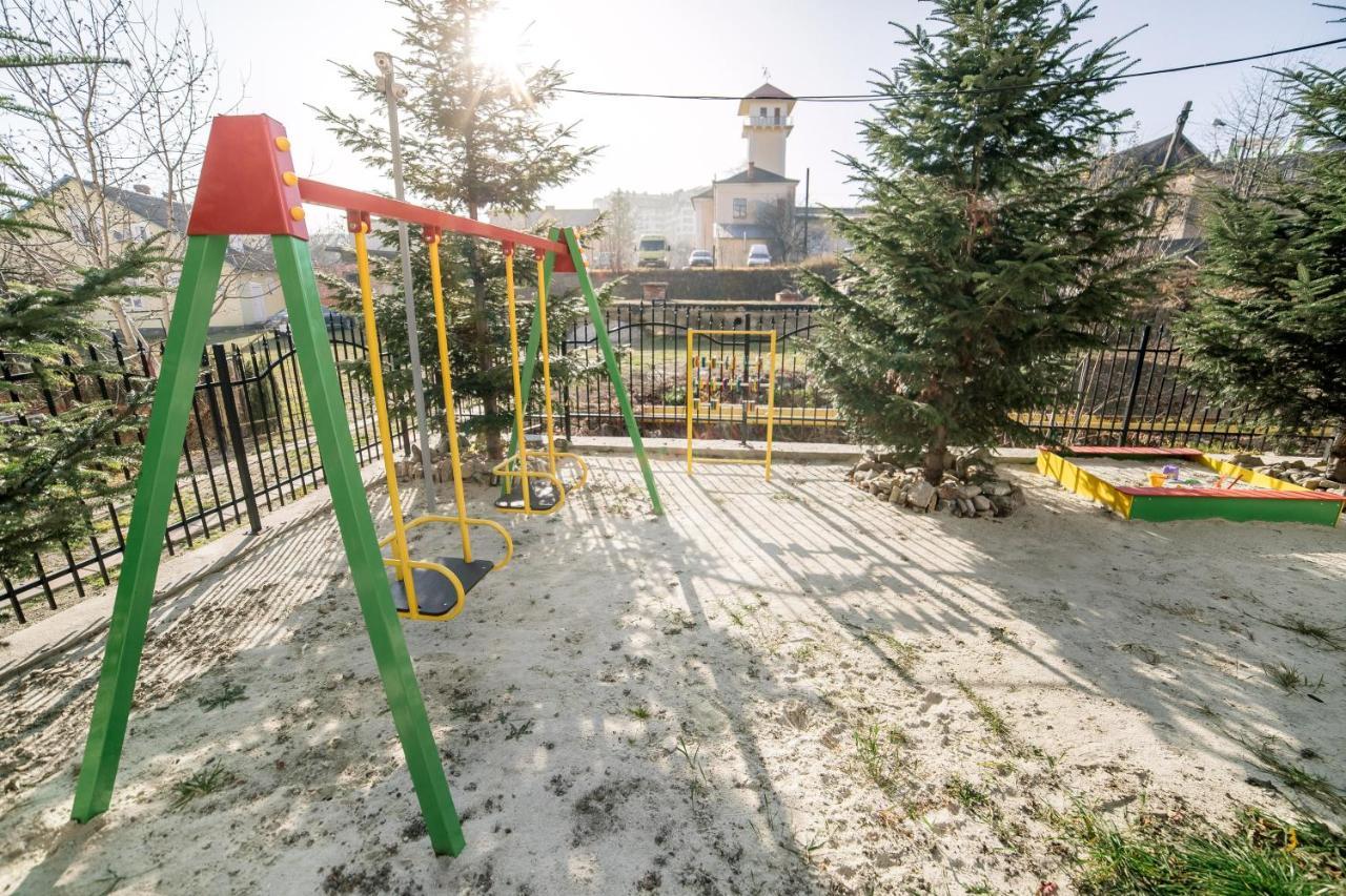 Hotel Solomiya Truskavets Luaran gambar