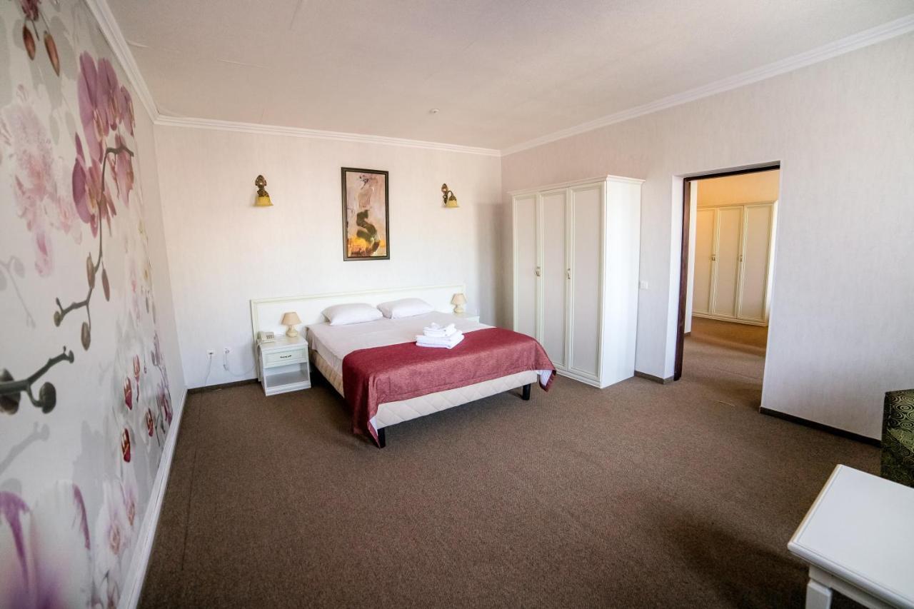 Hotel Solomiya Truskavets Luaran gambar
