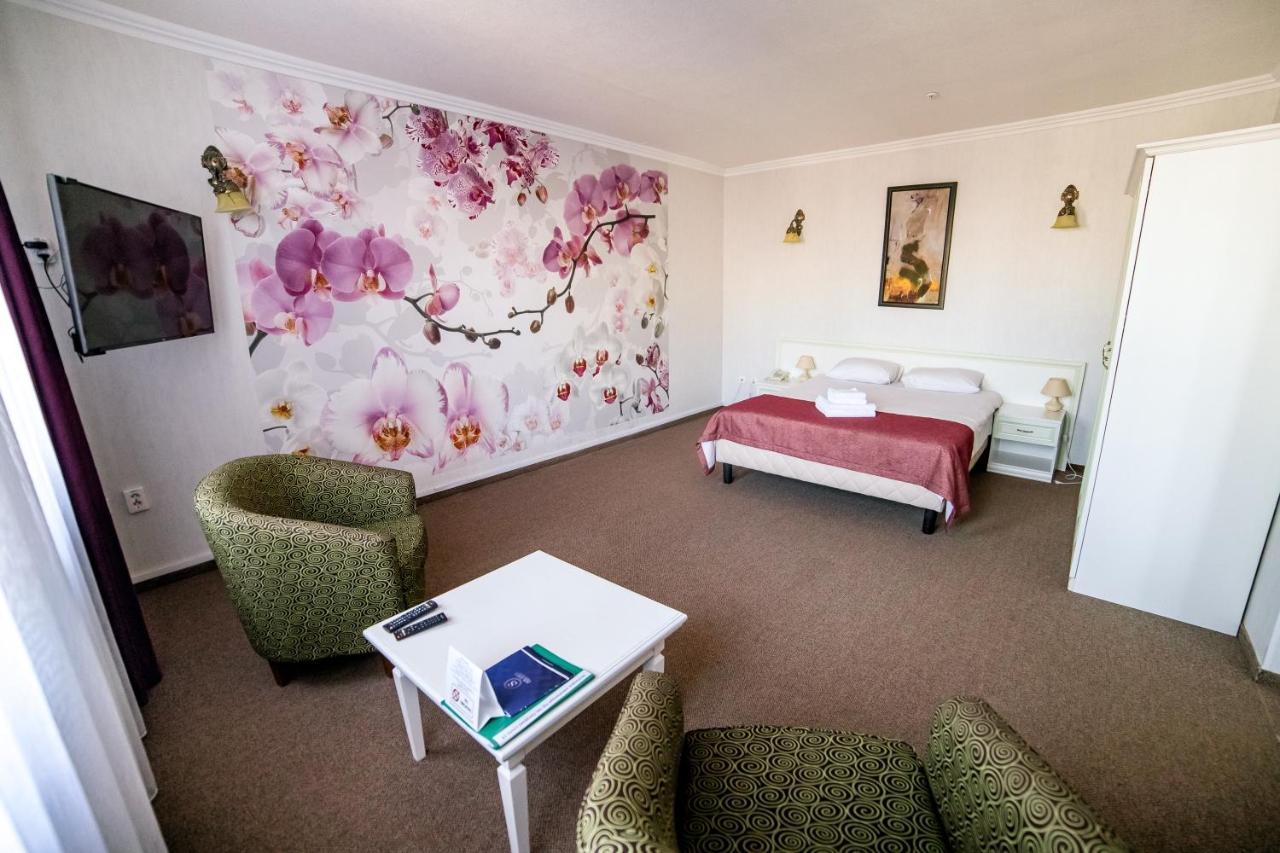 Hotel Solomiya Truskavets Luaran gambar